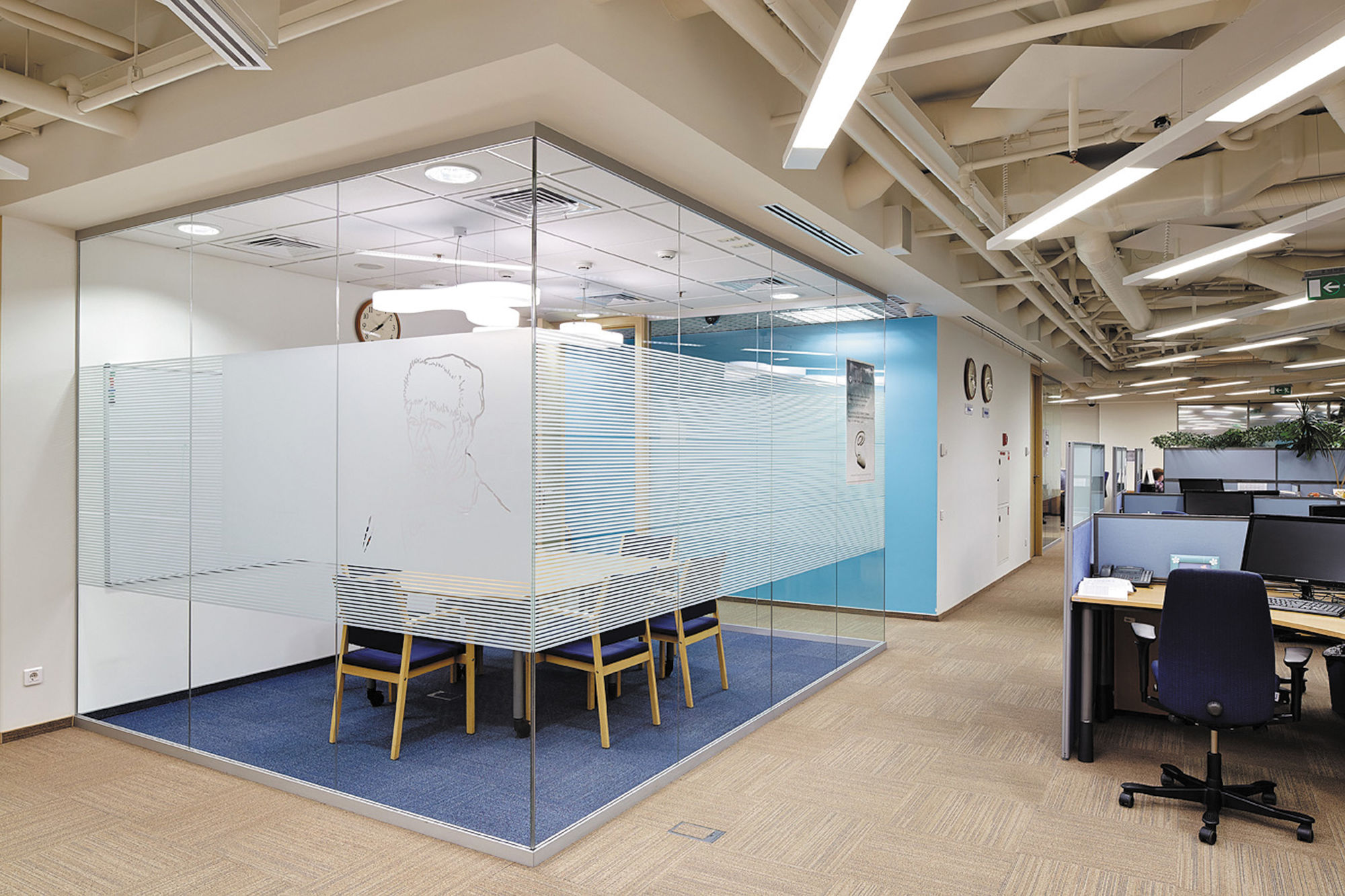 Фото Цельностеклянные перегородки NAYADA-Crystal