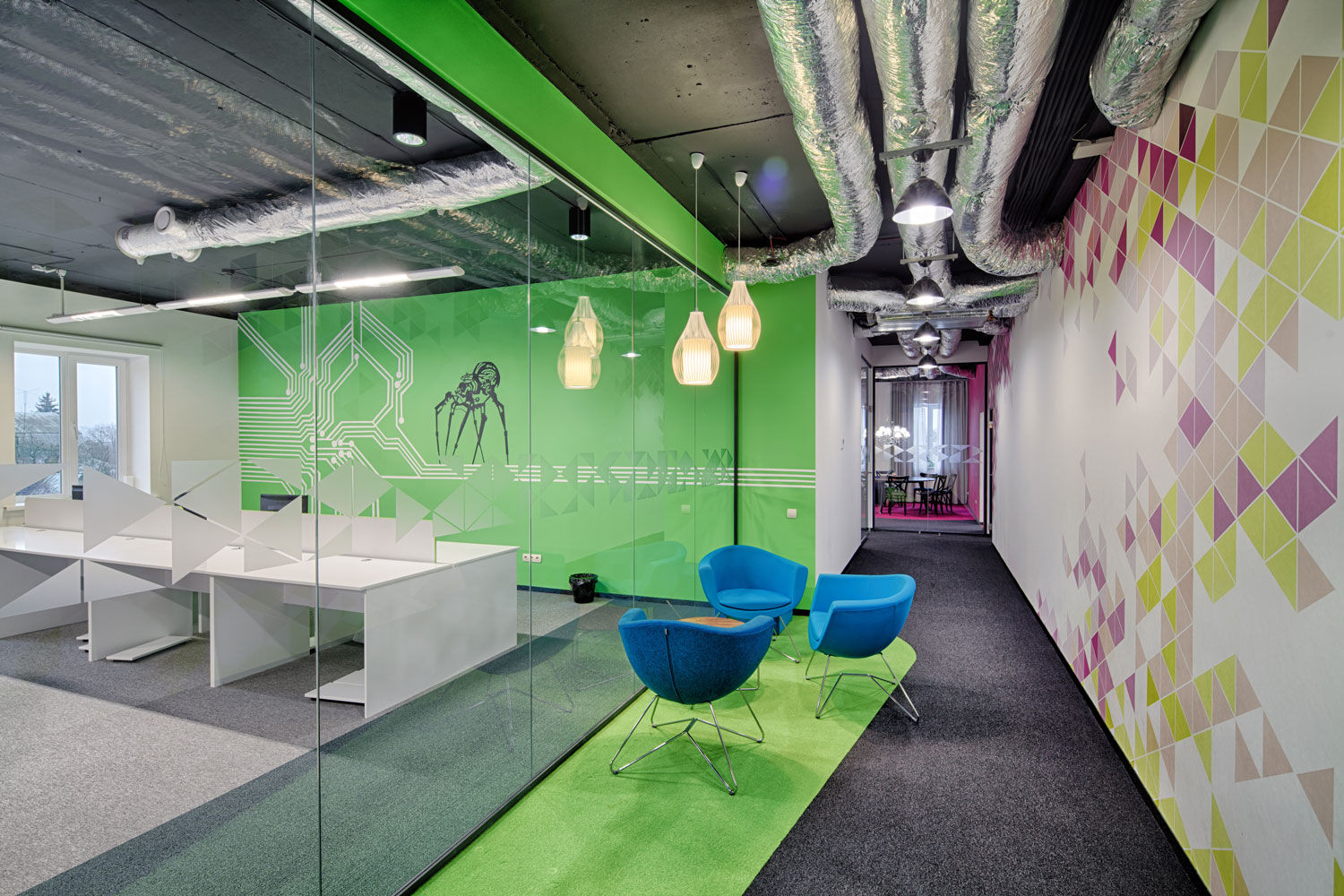 Фото Цельностеклянные перегородки NAYADA-Crystal