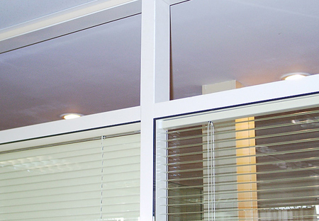 Фото Новый декоративный короб для крепления жалюзи.