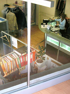 Новая разработка для системы цельностеклянных перегородок NAYADA-Crystal