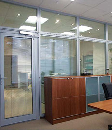 Противопожарные двери NAYADA с откидным порожком