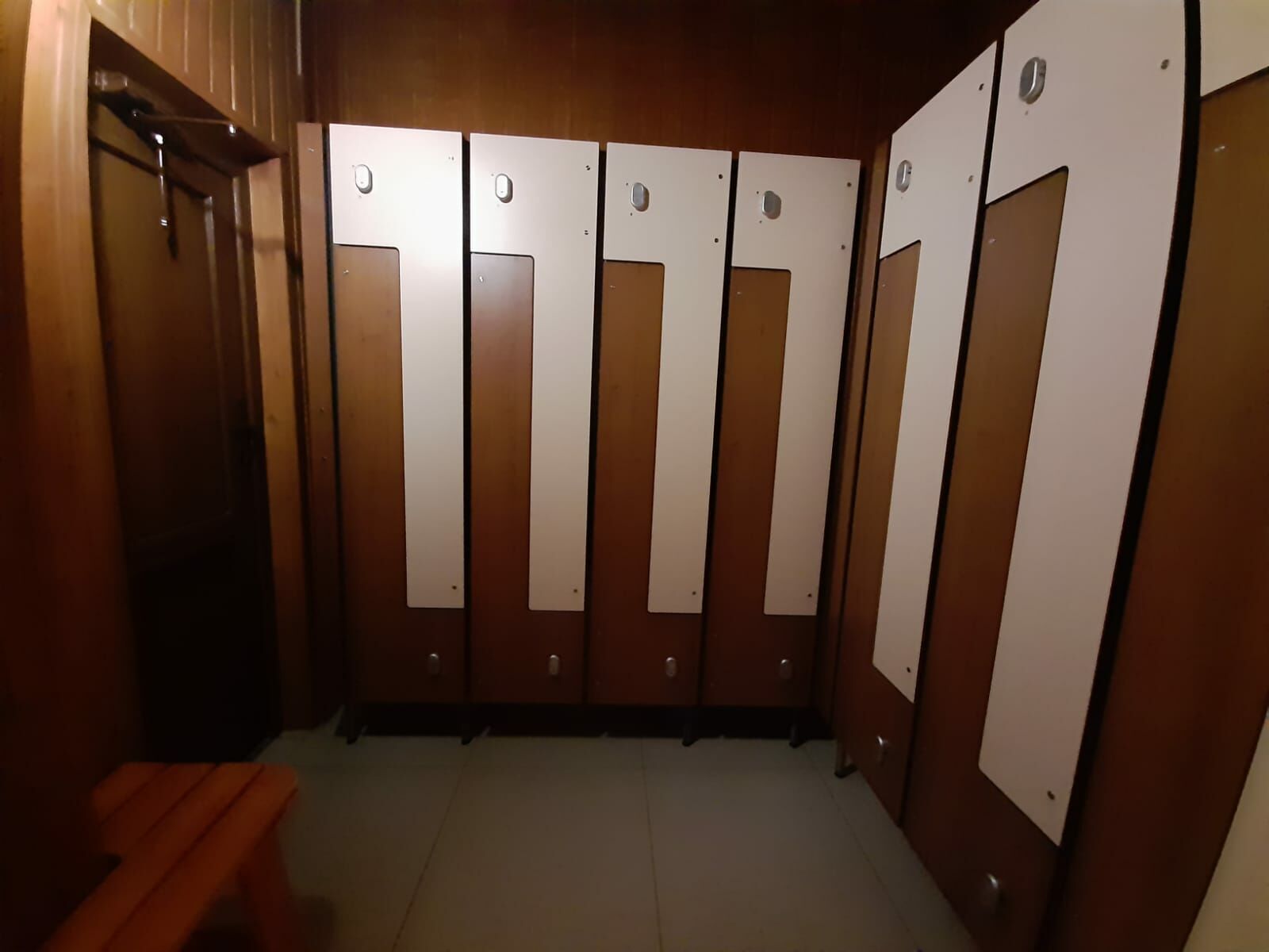 Фото Кабинки для переодевания