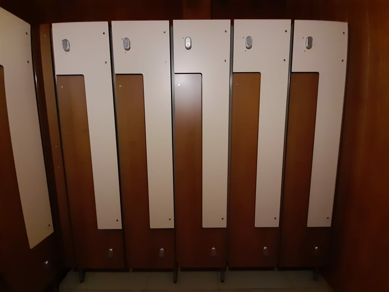 Фото Кабинки для переодевания