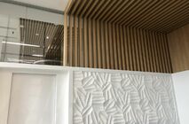 Установка офисных перегородок и дверей для офиса компании ПАО Новатек в г. Новый Уренгой