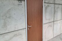 Установка офисных перегородок и дверей в офисном центре 