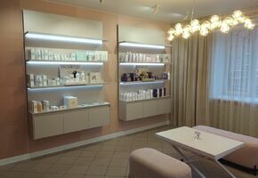 Индивидуальная мебель для салона красоты