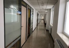NAYADA-Standart в проекте Установка перегородок дверей и мебели в офисном здании