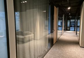 NAYADA-Twin в проекте Установка дверей и перегородок в центральном офисе Застройщика Брусника