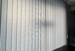 Рулонные шторы и жалюзи в проекте Изготовление вертикальных жалюзи для компании ЗапСибХолдинг