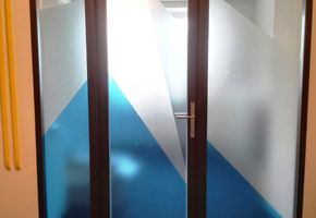 Установка перегородок и дверей в офис КБ-Информ, Тюмень
